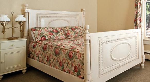 Wawona Hotel Room photo